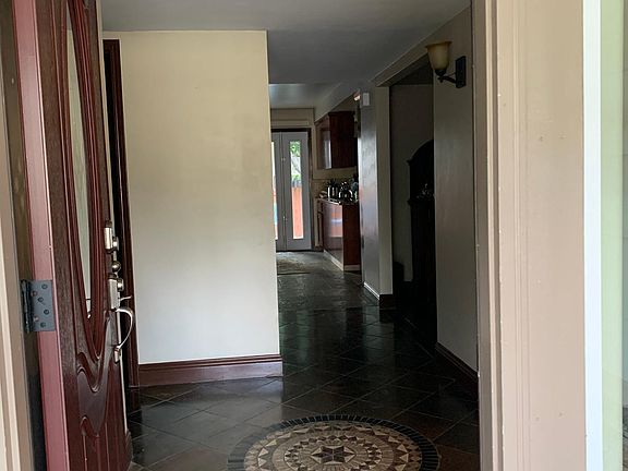 Beautiful tile entry