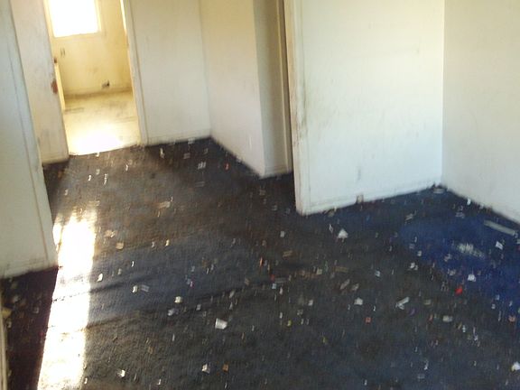 4th image of 750 Arnolda Ave