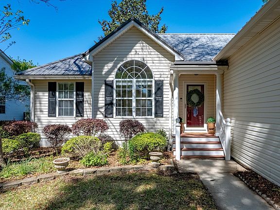 3rd image of 2319 Marsh Lake Ct