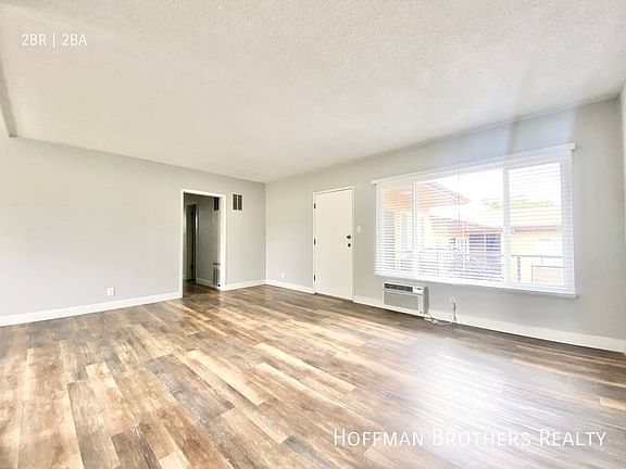 4th image of 1258 Tamarind Ave #12