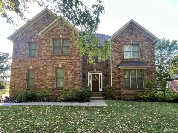 1703 Nole Drive, Jeffersonville, IN 47130