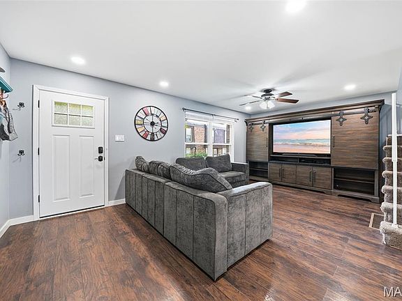 4th image of 13473 Coliseum Dr