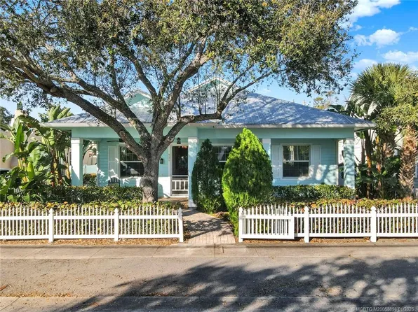 424 SW Camden Ave, Stuart, FL 34994