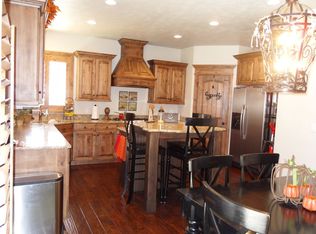 11045 S Rodnia Cir, Sandy, UT 84092