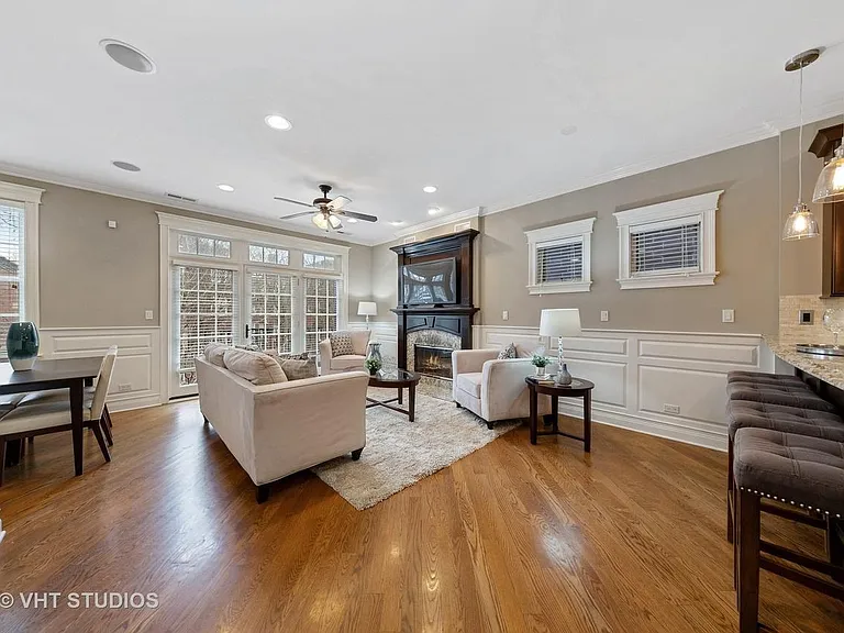 3247 N Clifton Ave #3 — Photo 8