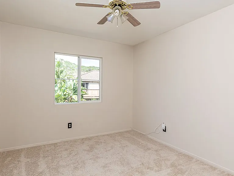 545 Toota Ct — Photo 17