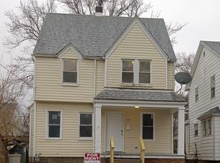 1935 Berdan Ave, Toledo, OH 43613