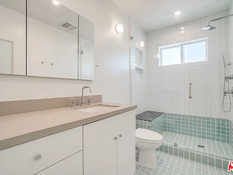 1780 Midvale Ave — Photo 10