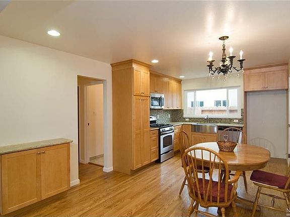 2nd image of 1408 Rubicon St