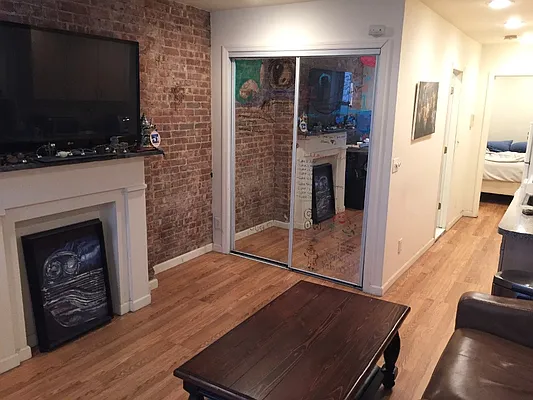 Rented by Paley Management | media 29