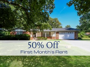 12300 Space Dr, Florissant, MO
