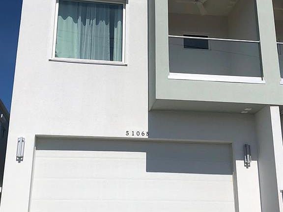 2nd image of 5106 Gulf Blvd #B
