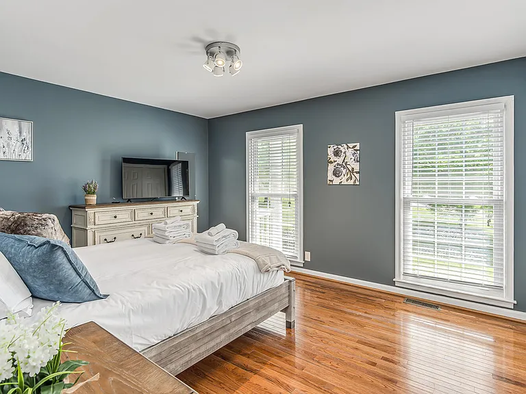 9503 Inavale Ln — Photo 17
