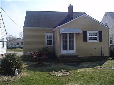 2nd image of 3302 Park Dr