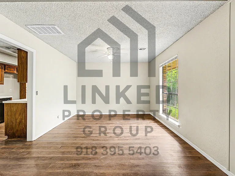 8120 S Louisville Ave — Photo 11
