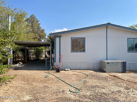 3rd image of 45370 W HATHAWAY Avenue