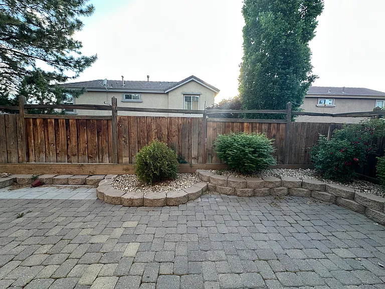 6227 Ingleston Dr — Photo 30