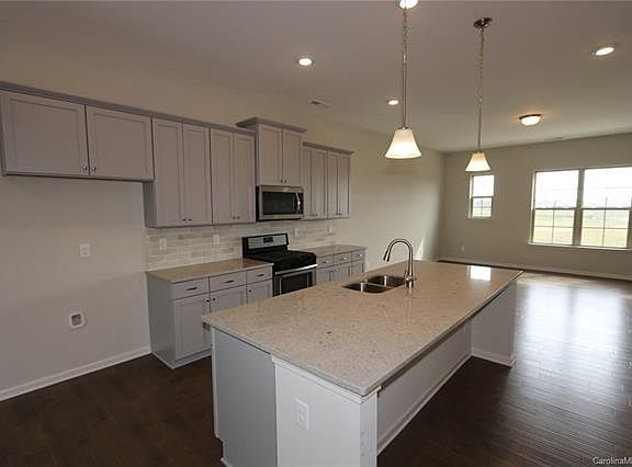 3rd image of 9308 Ainslie Downs St #47