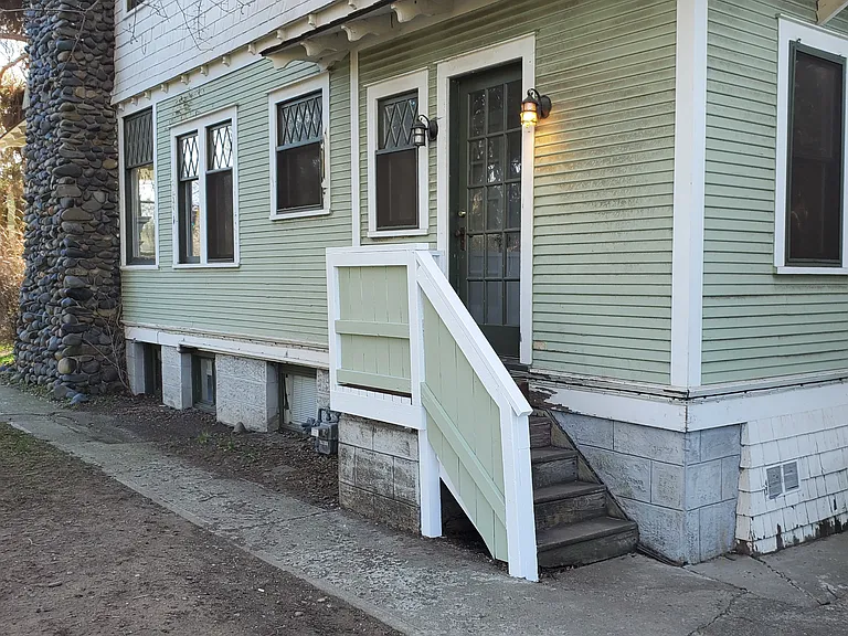 711 N Pine St #5 — Photo 28
