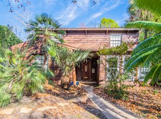 2342 Dunstan Rd, Houston, TX 77005