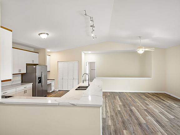 4th image of 77-6394 Kenika Pl