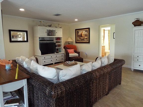 4th image of 24336 Buccaneer Blvd