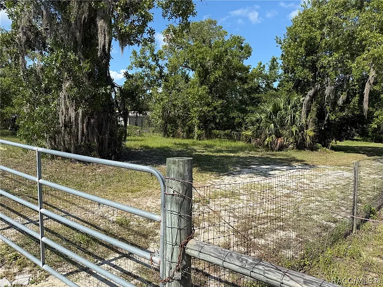 2134 S Rock Crusher Rd — Photo 31