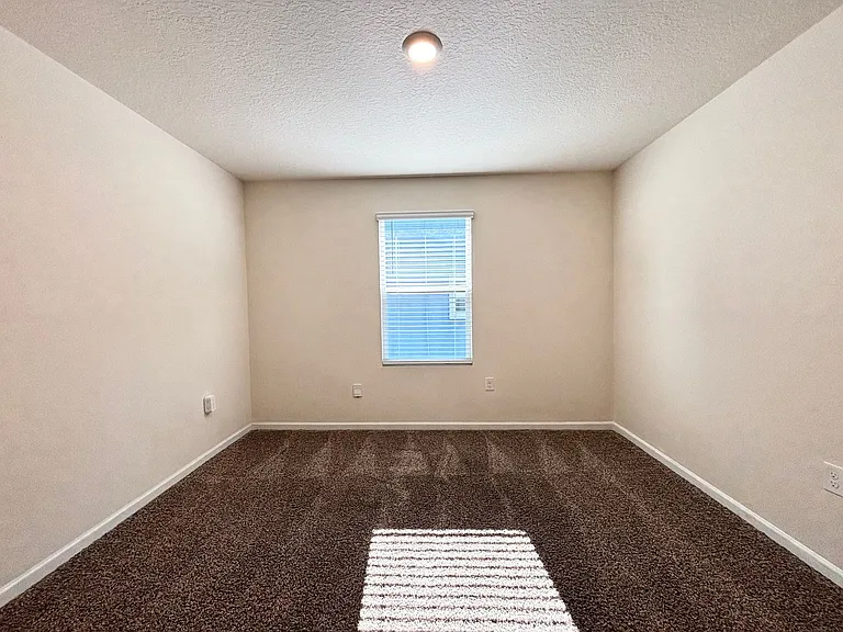 2270 Willow Springs Dr — Photo 15