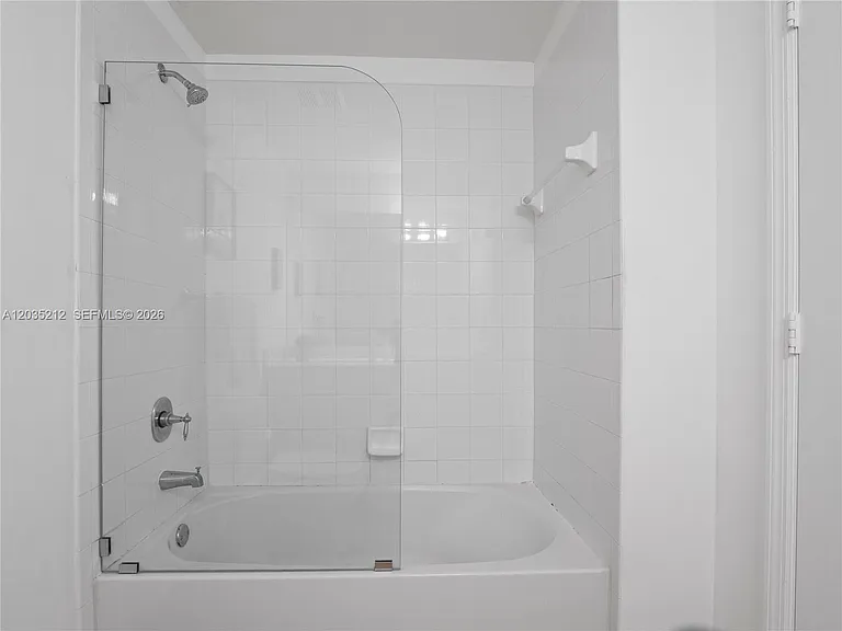 888 S Douglas Rd #302 — Photo 27