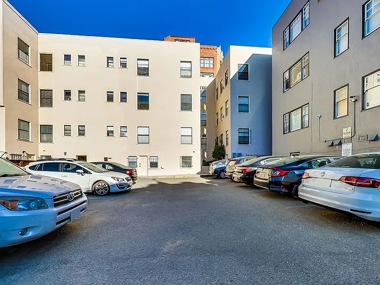 333 Park View Ter #1 — Photo 24