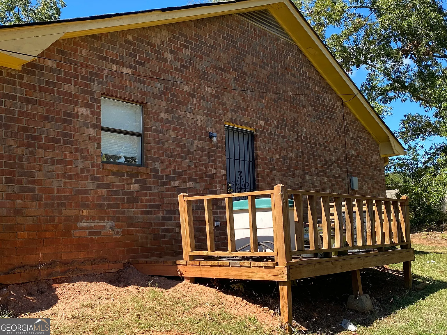 2 bed, 1.0 bath, 986 sqft, $1,000 — Photo 3