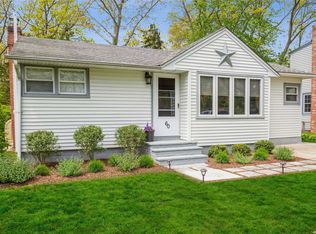 60 Corchaug Trl, Ridge, NY 11961
