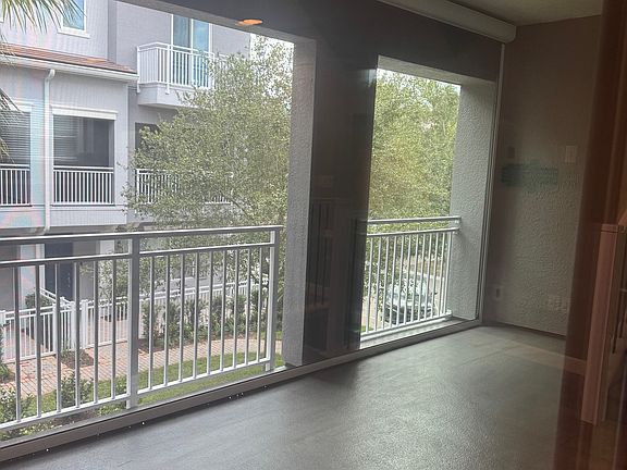 Screened Patio
