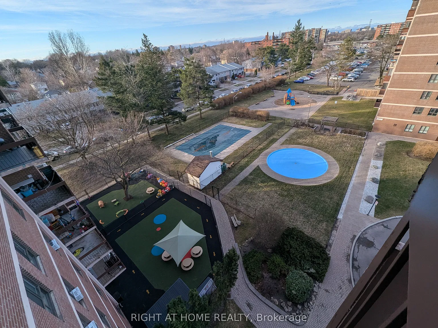 2 bed, $2,500 — Photo 4