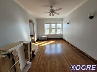 1427 N Artesian Ave #3B, Chicago, IL 60622