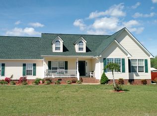 7510 Abator Dr, Hope Mills, NC 28348