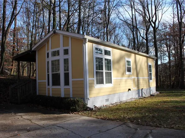 2040 Orr Rd, Cumming, GA 30041