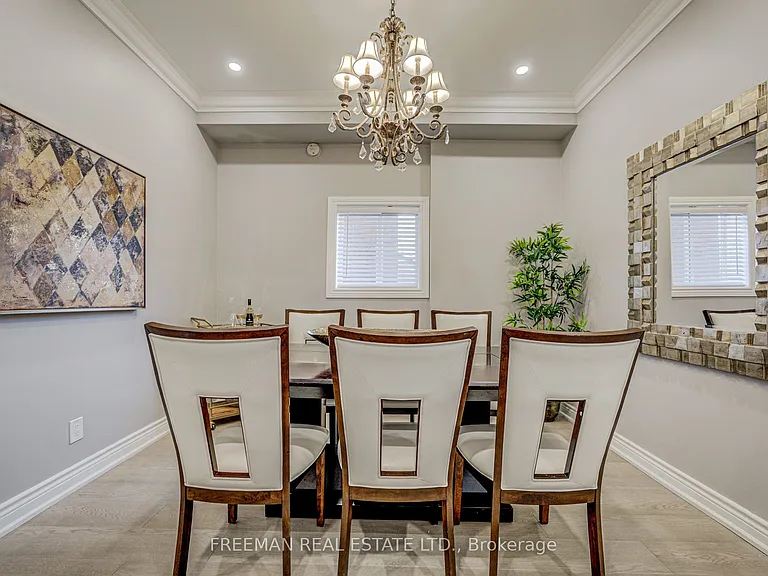 916 Manning Ave #MAIN2ND FLOOR — Photo 10
