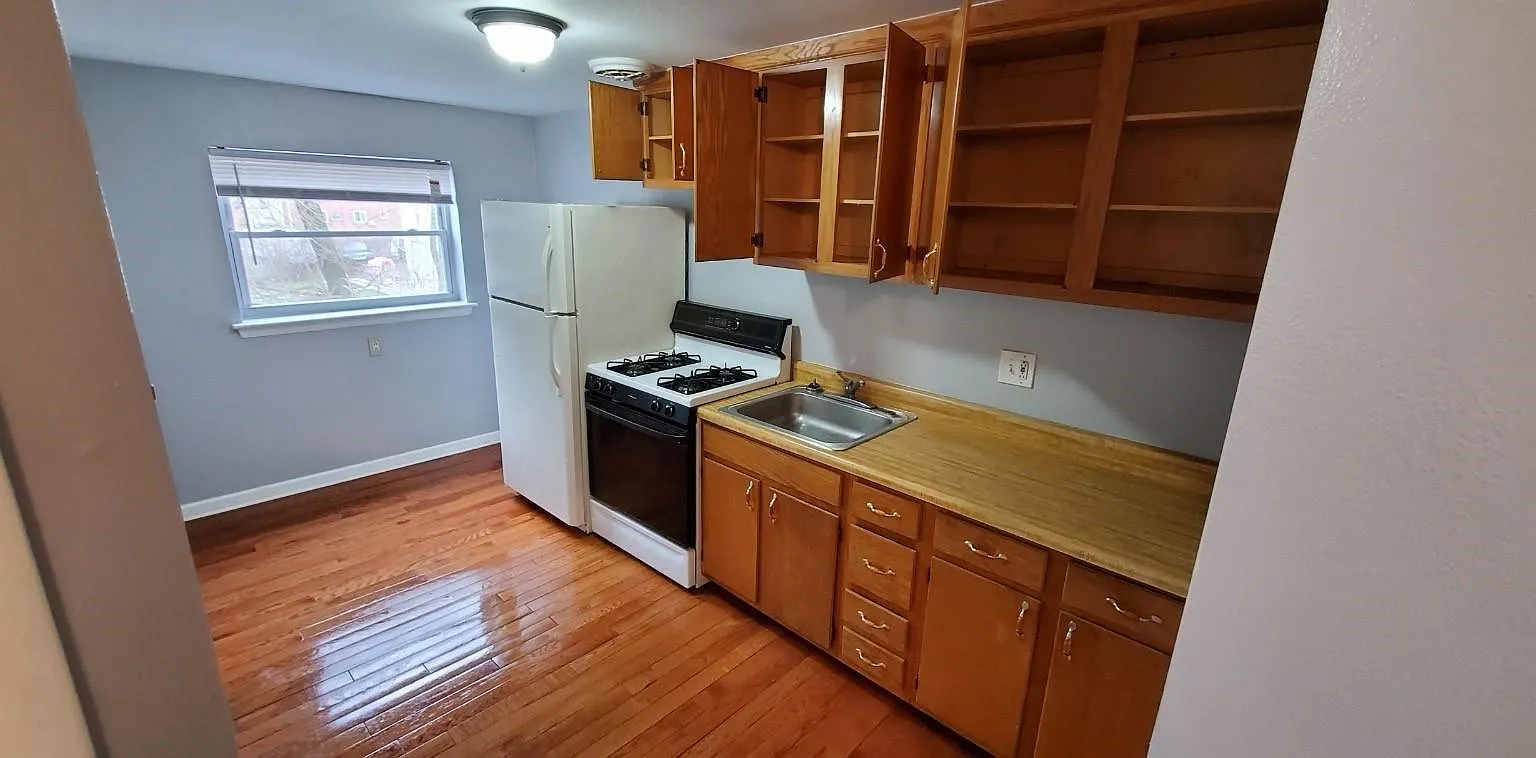 1 bed, $1,150 — Photo 2