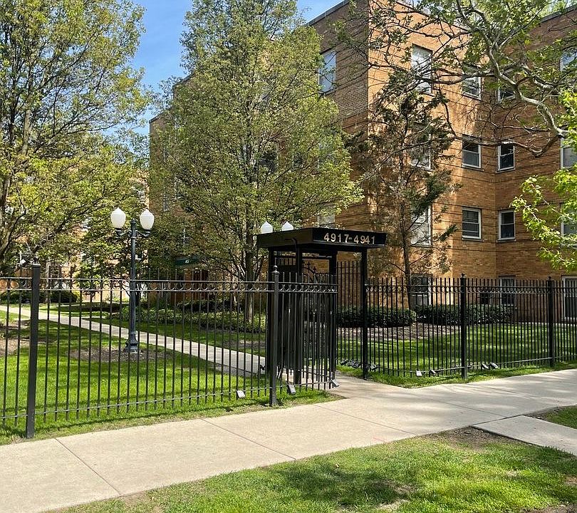1st image of 4925 N Wolcott Ave APT 2B