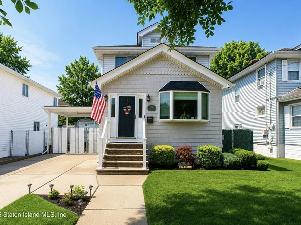 29 Home Pl, Staten Island, NY 10302