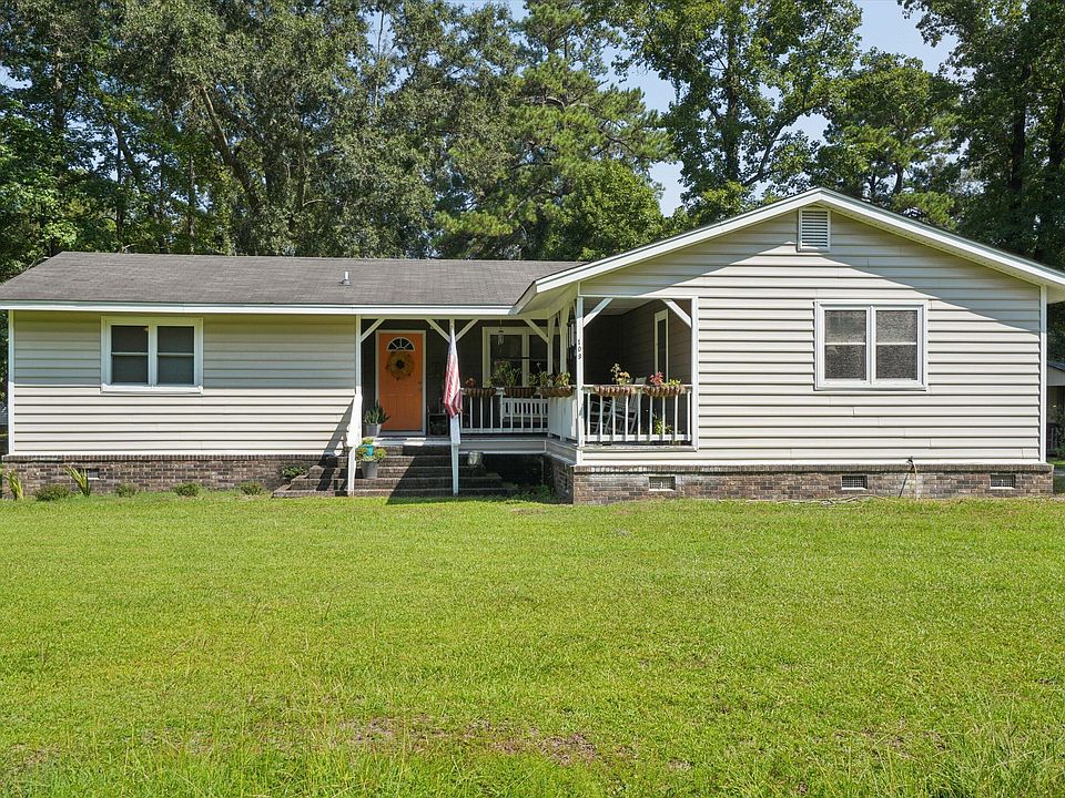 1st image of 109 Annie Williams St
