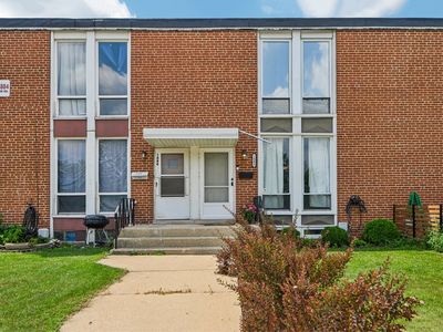 1882 Mannheim Rd, Des Plaines, IL, 60018