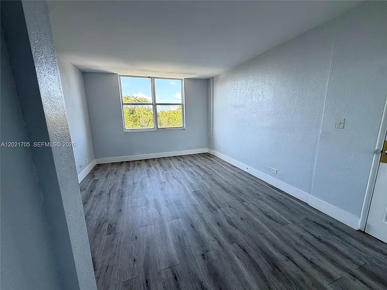 3660 NE 166th St #414 — Photo 12
