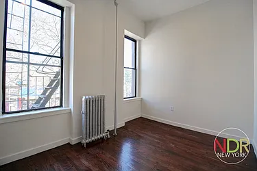 Rented by Next Door Realty NYC