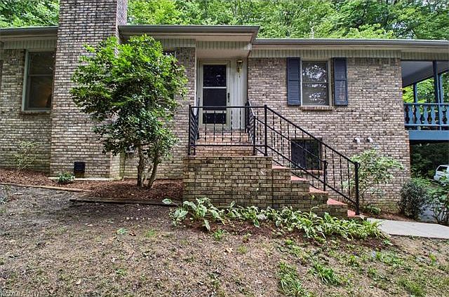 1st image of 104 Harmony Ln