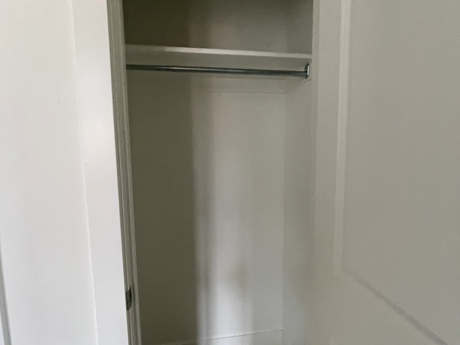 3 bed, 2.5 bath, 1700 sqft, $2,275 — Photo 4