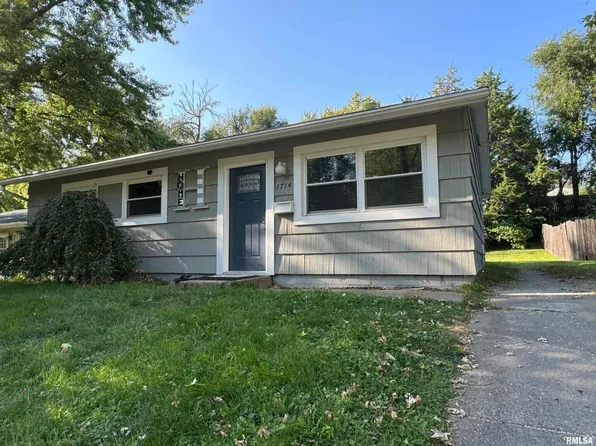 1714 W 15th St, Davenport, IA 52804
