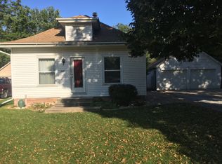 404 S Main St, Friend, NE 68359