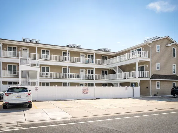 402 E 25th Ave #202, North Wildwood, NJ 08260